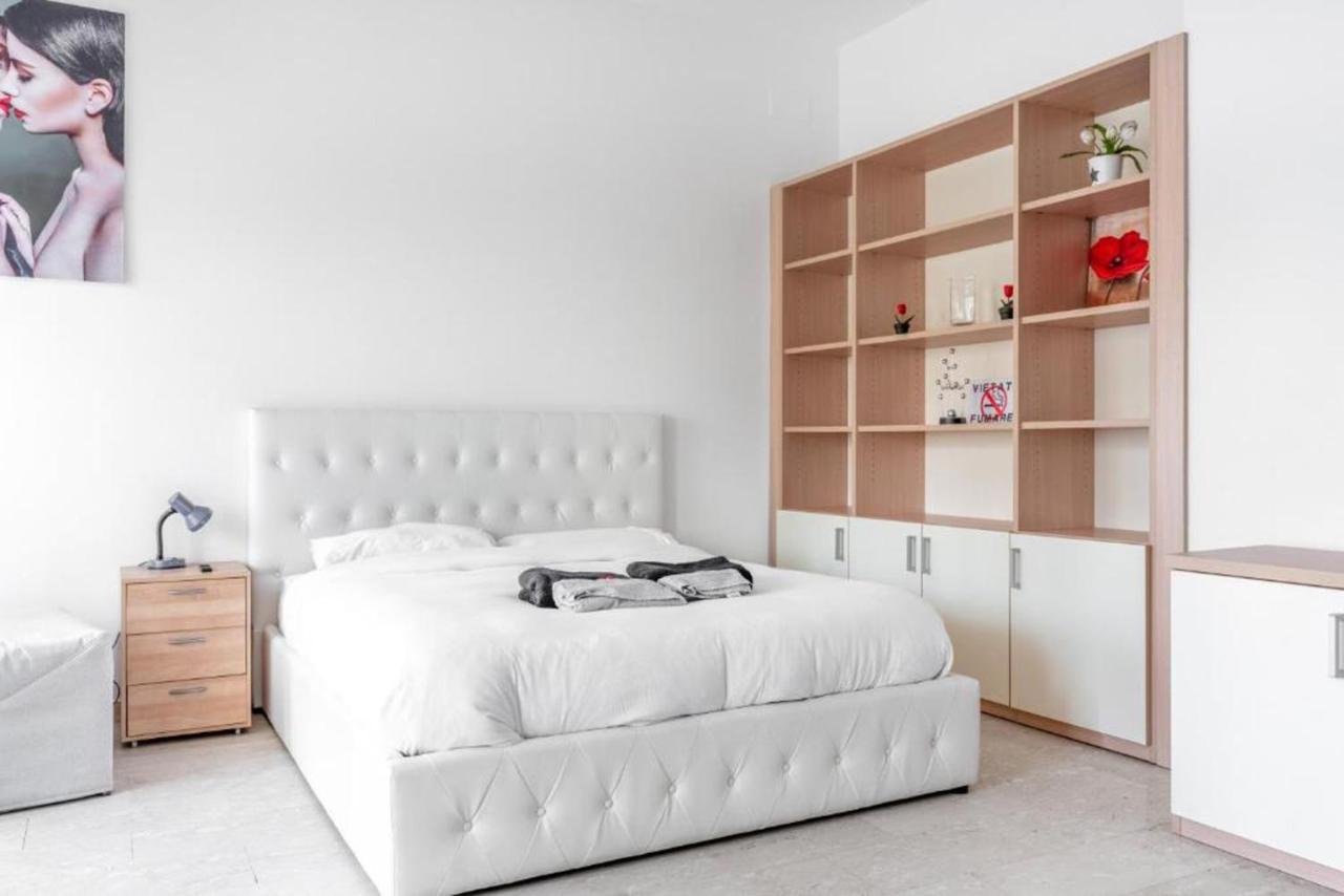 Moncler House Navigli Appartement