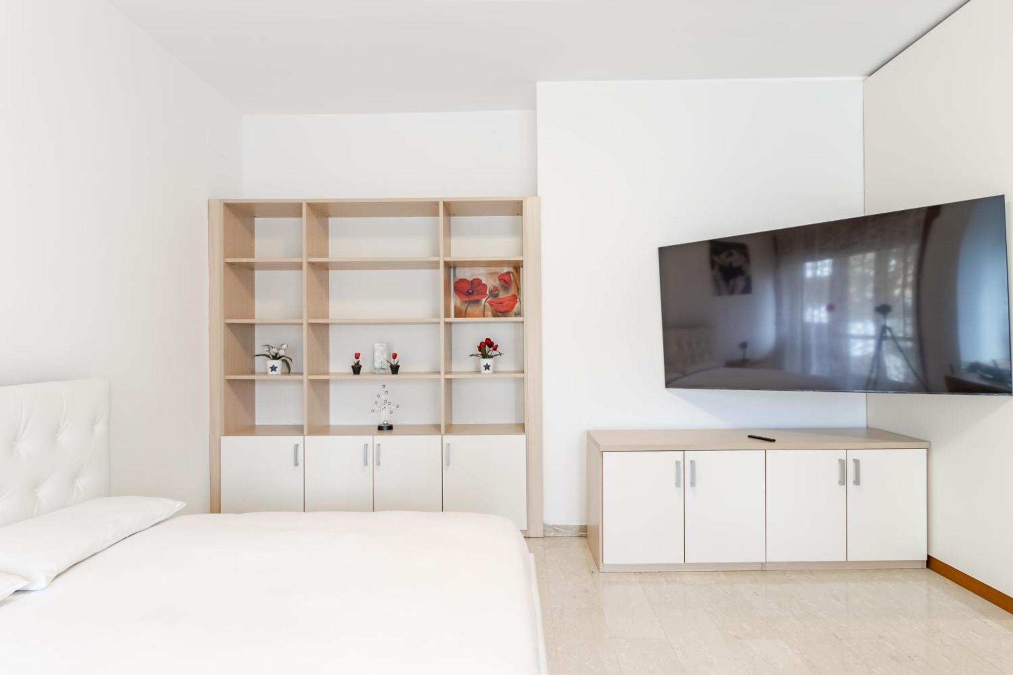 Apartment Moncler House Navigli Milan